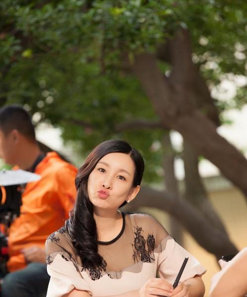 《绝对演绎》（一部手机APP引发的道德争议与人性考验）